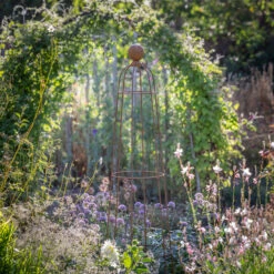Queen Garden Obelisk