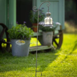 Decorative Metal Lantern Hook
