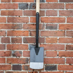 Carbon Steel Half Brite Border Spade
